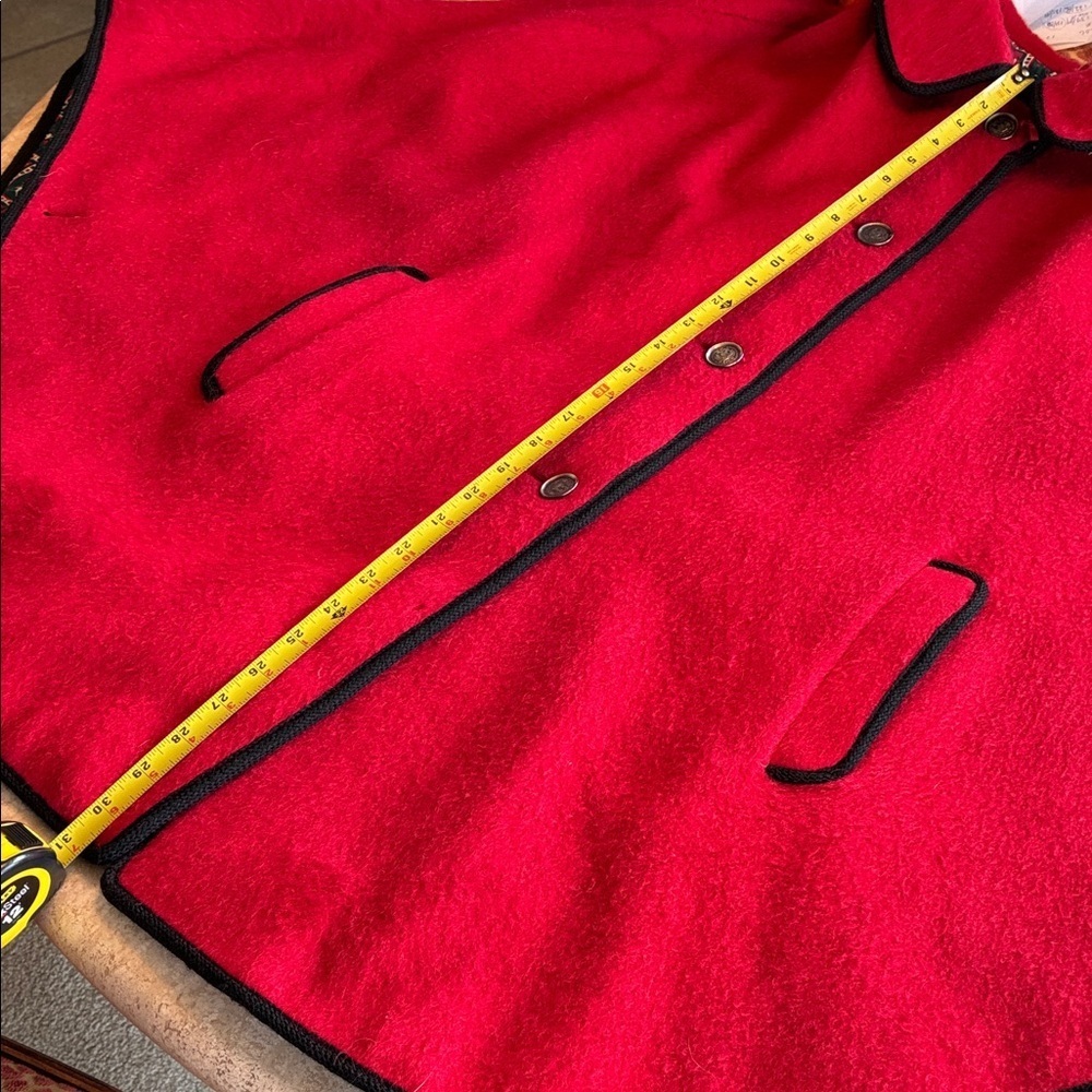 Loden King Cape women M Thick Red Wool, Black Trim from Germany. Vintage. M EUC - Picture 16 of 17